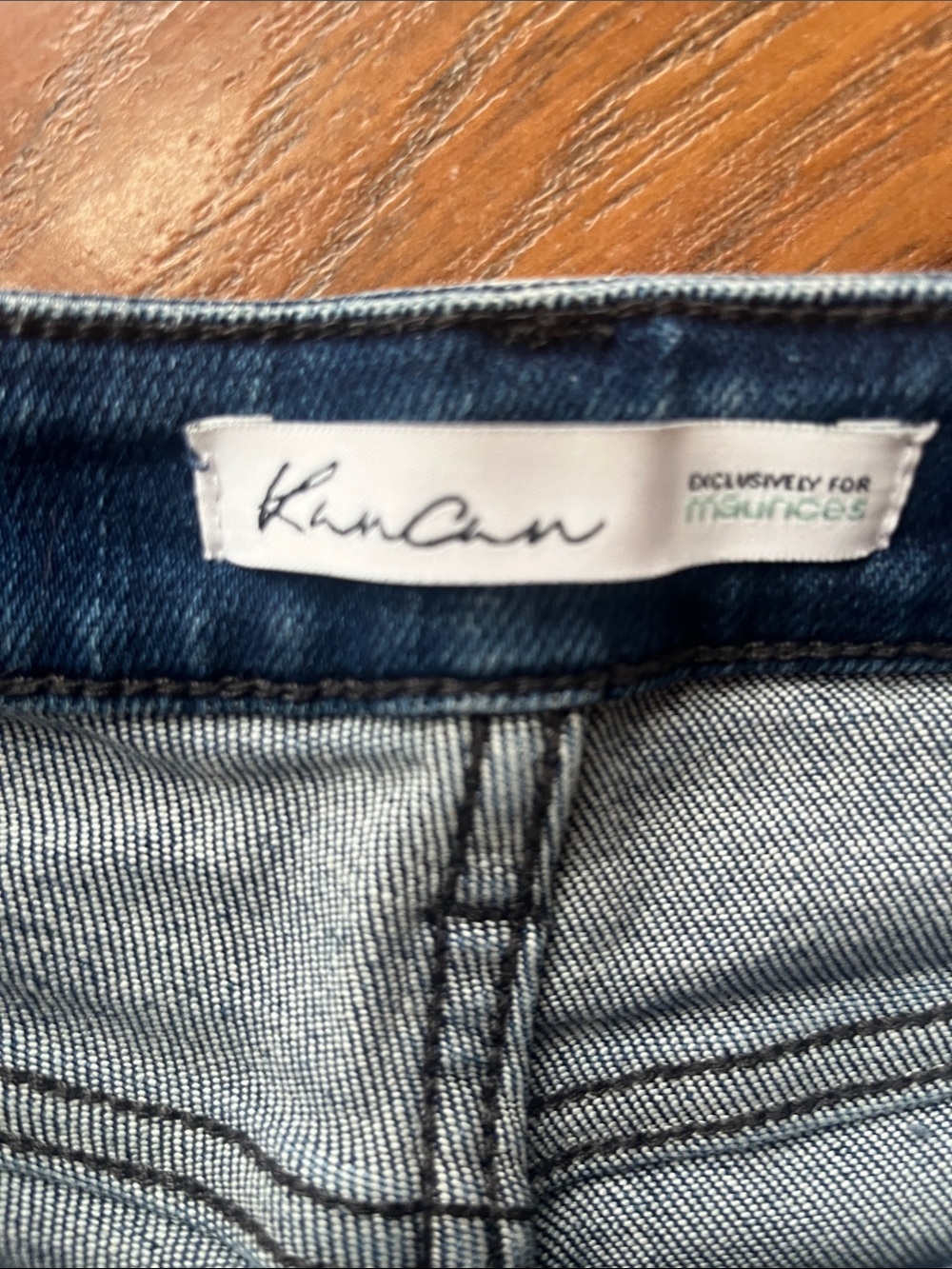 KanCan Dark Indigo Distressed Skinny Jeans - Size 25 - Picture 4 of 9